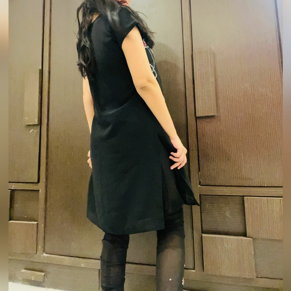 Black heavy work chudidar suit set - Picture 6 of 7